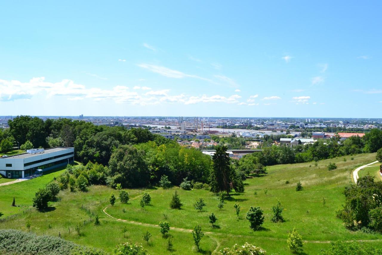 Studio Belle Vue Bordeaux - Parking Prive - Netflix - Tram A Cenon Buitenkant foto