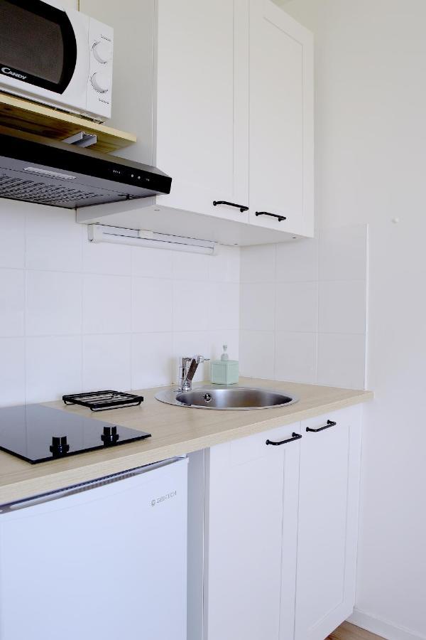 Studio Belle Vue Bordeaux - Parking Prive - Netflix - Tram A Cenon Buitenkant foto